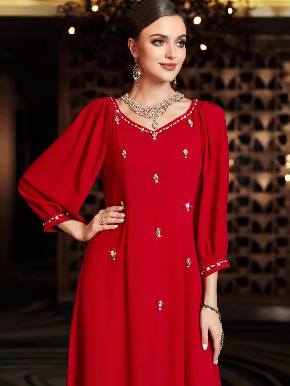 costume évasé sur mesure avec manches bouffantes en satin – VALENCIA 