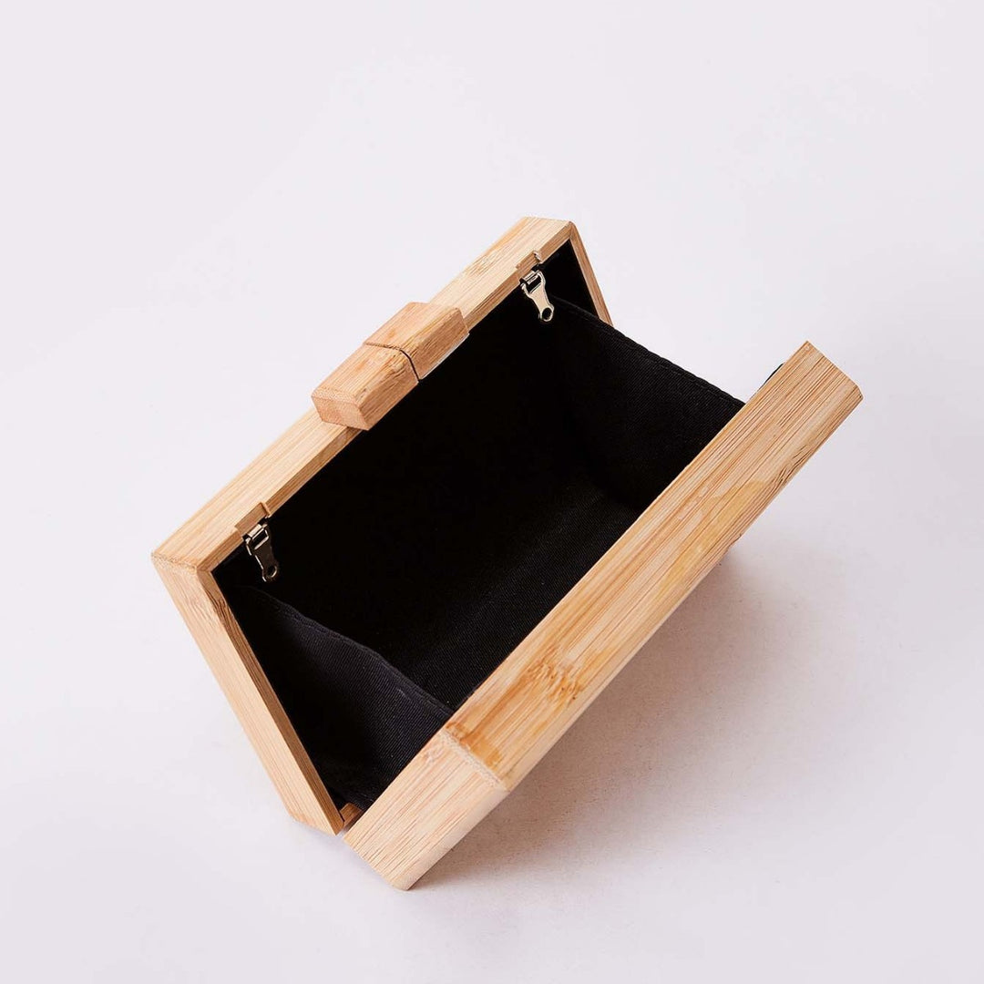 Wooden box clutch with beaded handle – BAMBOO
