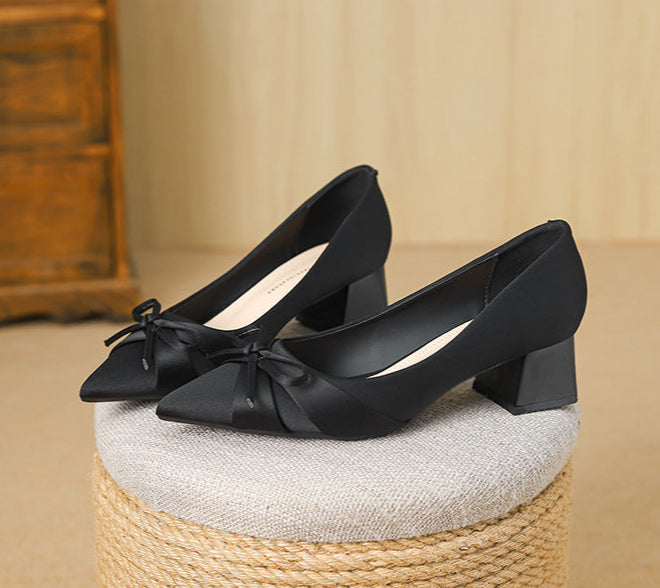 حذاء بكعب سميك مع تفاصيل فيونكة ساتان – سيريناوتو