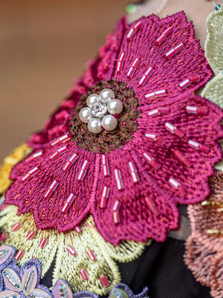 maßgeschneiderter Schlaganzug mit Satin-Puffärmeln – VALENCIA 