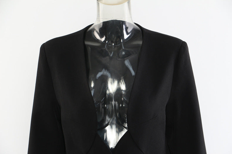 جاكيت بليزر مصمم خصيصًا بكتفين مكشوفتين - عاجي