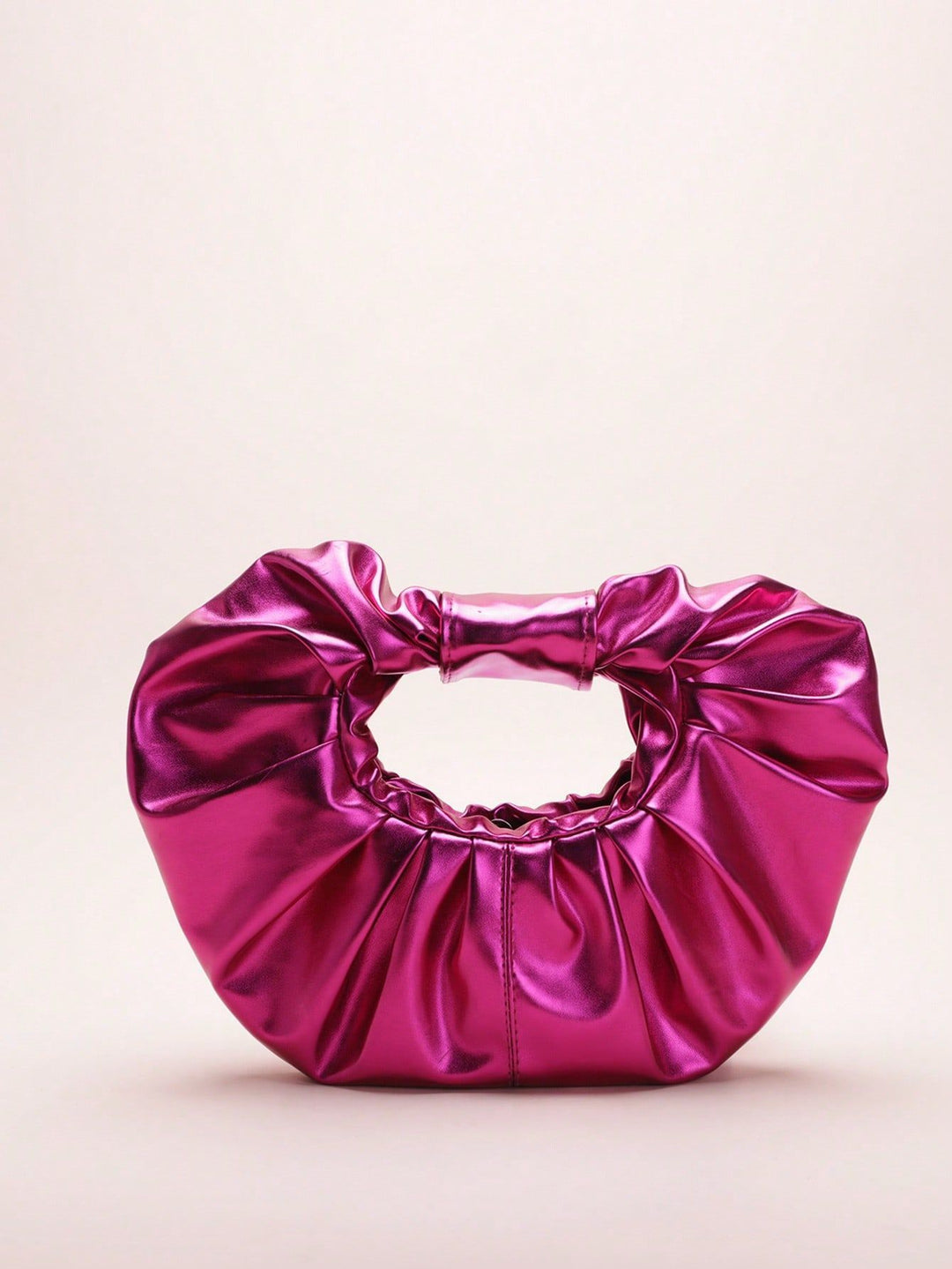 حقيبة بمقبض معدني مكشكش بتصميم دائري – نوفانفي