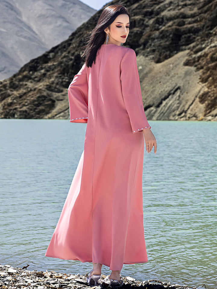 فستان عمودي بأكمام طويلة ورقبة مزينة - ليلازي