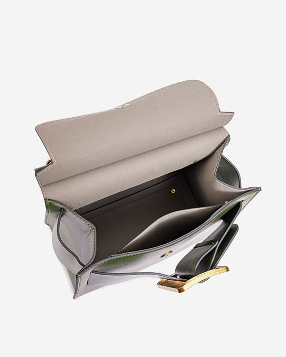 编织藤条手提包，配有双层皮革手柄 – LÉONIE 