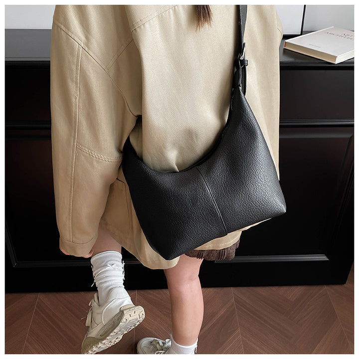 geweven rieten draagtas met dubbele leren handvatten – LÉONIE 