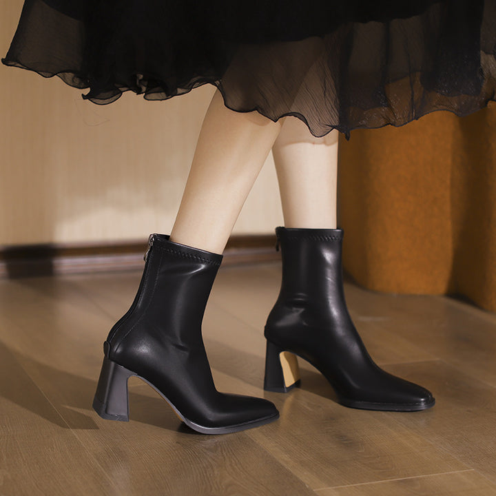 pointed-toe ankle boots with block heel – AURACIV