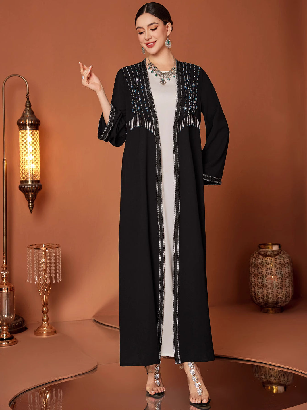 sleeveless maxi dress with flowing silhouette - AMAJTA