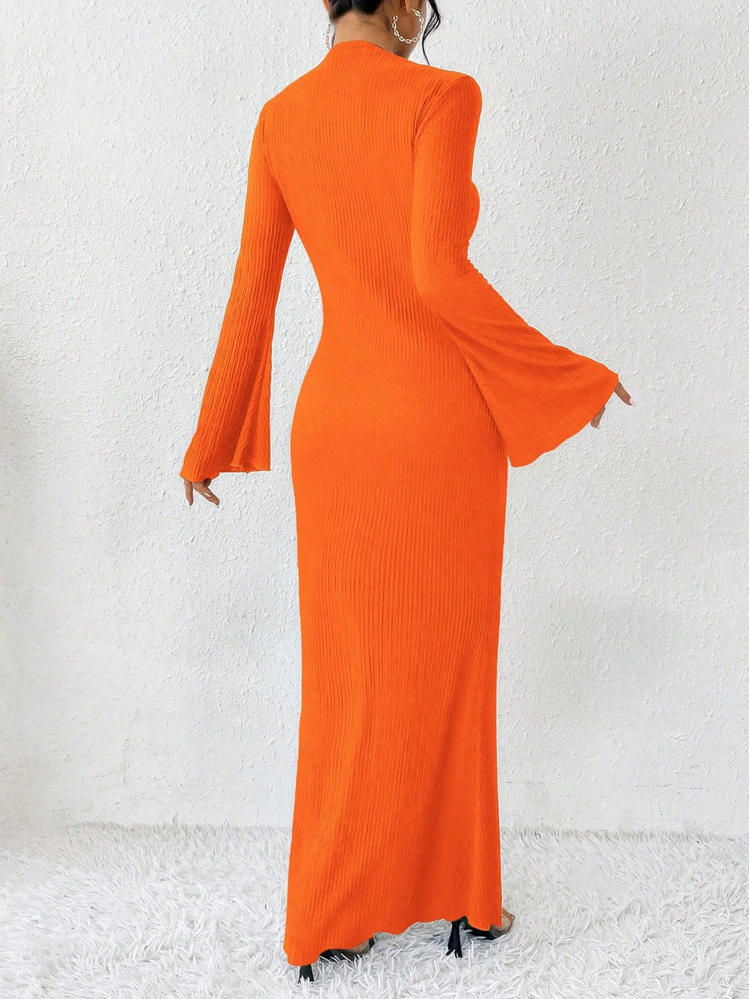 ribbed column maxi dress with flared sleeves – VAZIRA