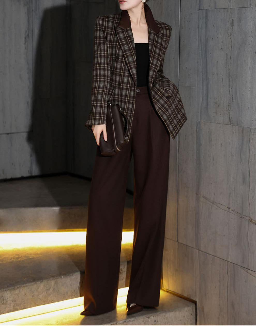 plaid tailored blazer with leather belt & wide-leg trousers – MARCELLA