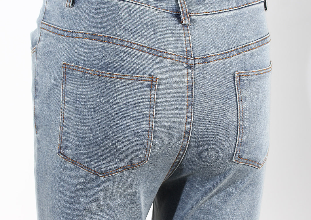 بنطلون جينز مستقيم الساق مع حاشية من الريش - أوريكسا