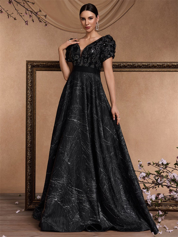 Plissiertes Oberteil mit ausgestellten Ärmeln und Maxirock-Set mit Taillengürtel – Rosiny 