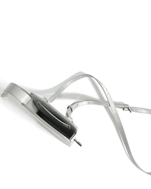 编织藤条手提包，配有双层皮革手柄 – LÉONIE 