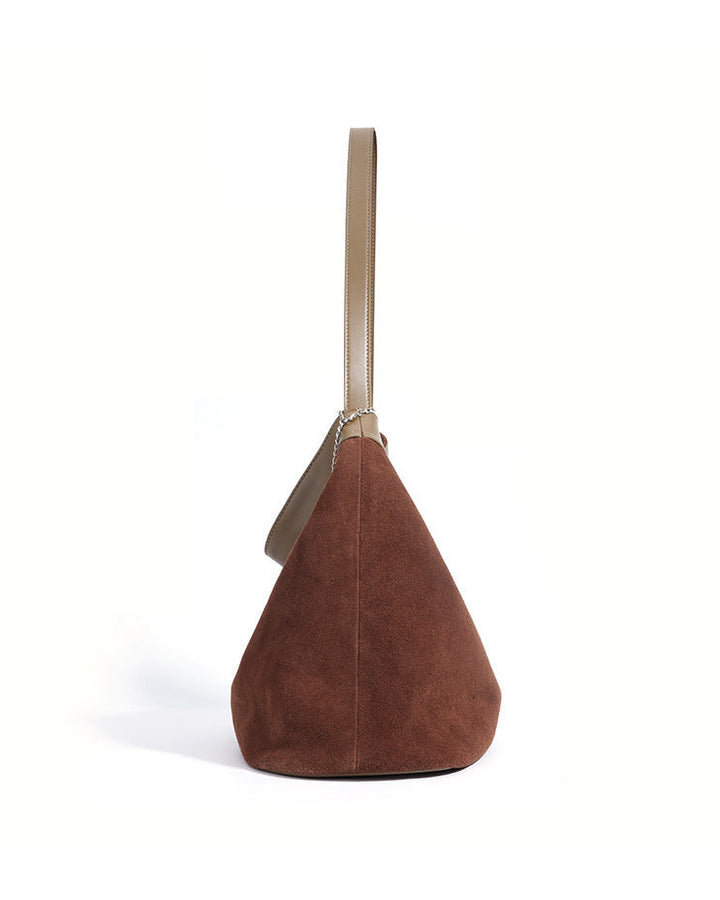 حقيبة هوبو ناعمة بحواف جلدية – أريازلو