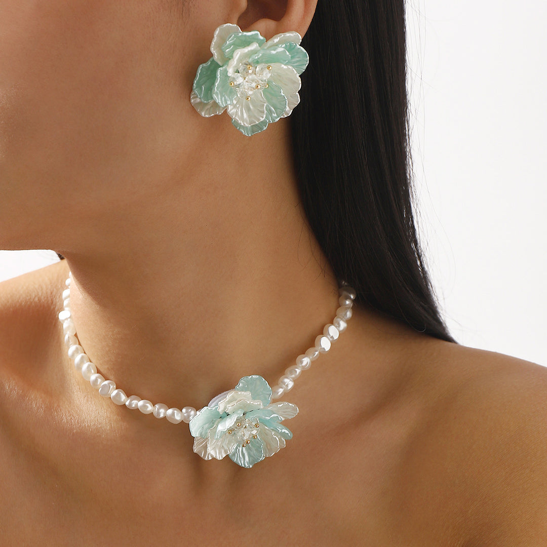 collier chaîne multicolore avec breloques de mer en émail - CORALIA 