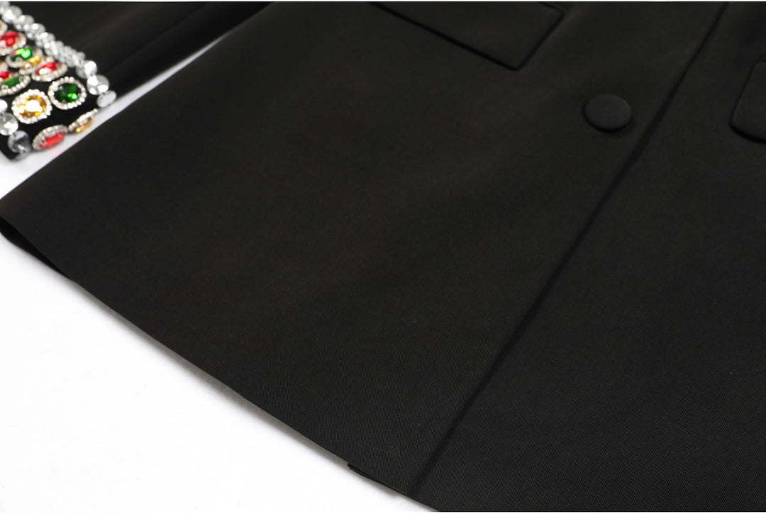 سترة مصممة خصيصًا مع أكمام وأكتاف مرصعة بالجواهر متعددة الألوان - روبيناكسا