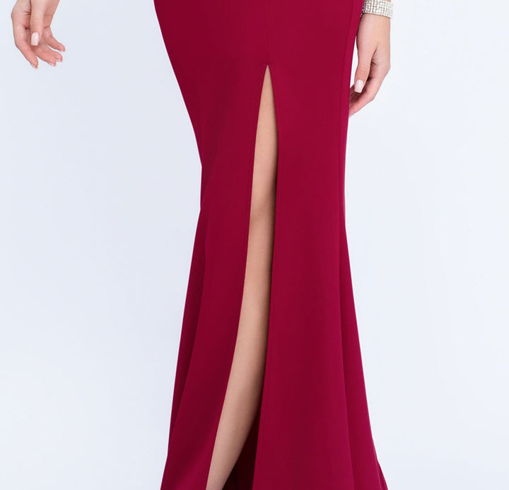 فستان عمودي مكشوف الكتفين بأكمام مزهرة وشق أمامي – أماراكسيا