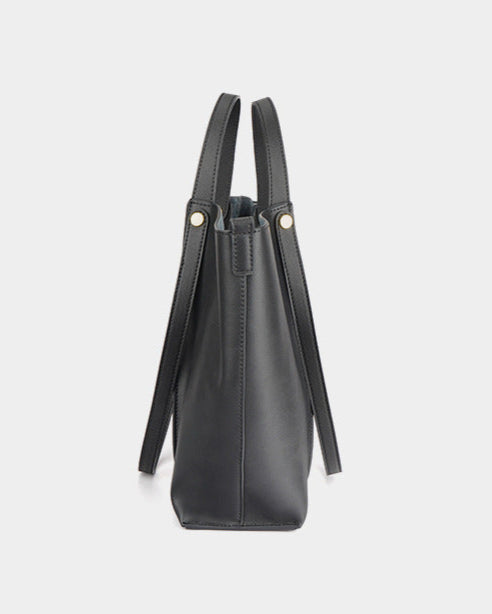 编织藤条手提包，配有双层皮革手柄 – LÉONIE 