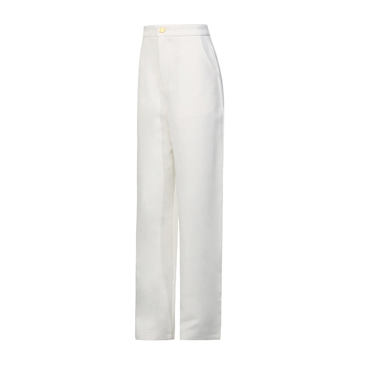 بدلة مصممة خصيصًا بأزرار ذهبية – مارون