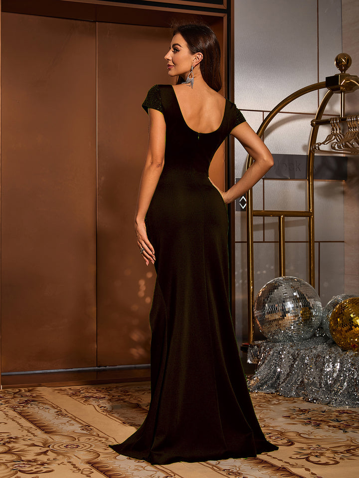 Plissiertes Oberteil mit ausgestellten Ärmeln und Maxirock-Set mit Taillengürtel – Rosiny 