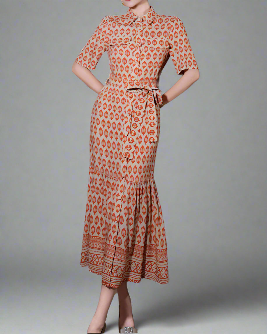 korte mouw midi jurk met 3D bloemenapplicaties - BLOOMIQ 