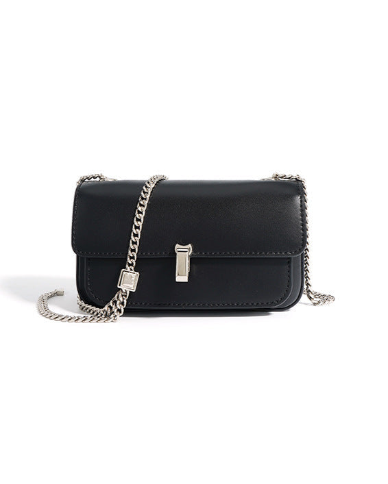 编织藤条手提包，配有双层皮革手柄 – LÉONIE 