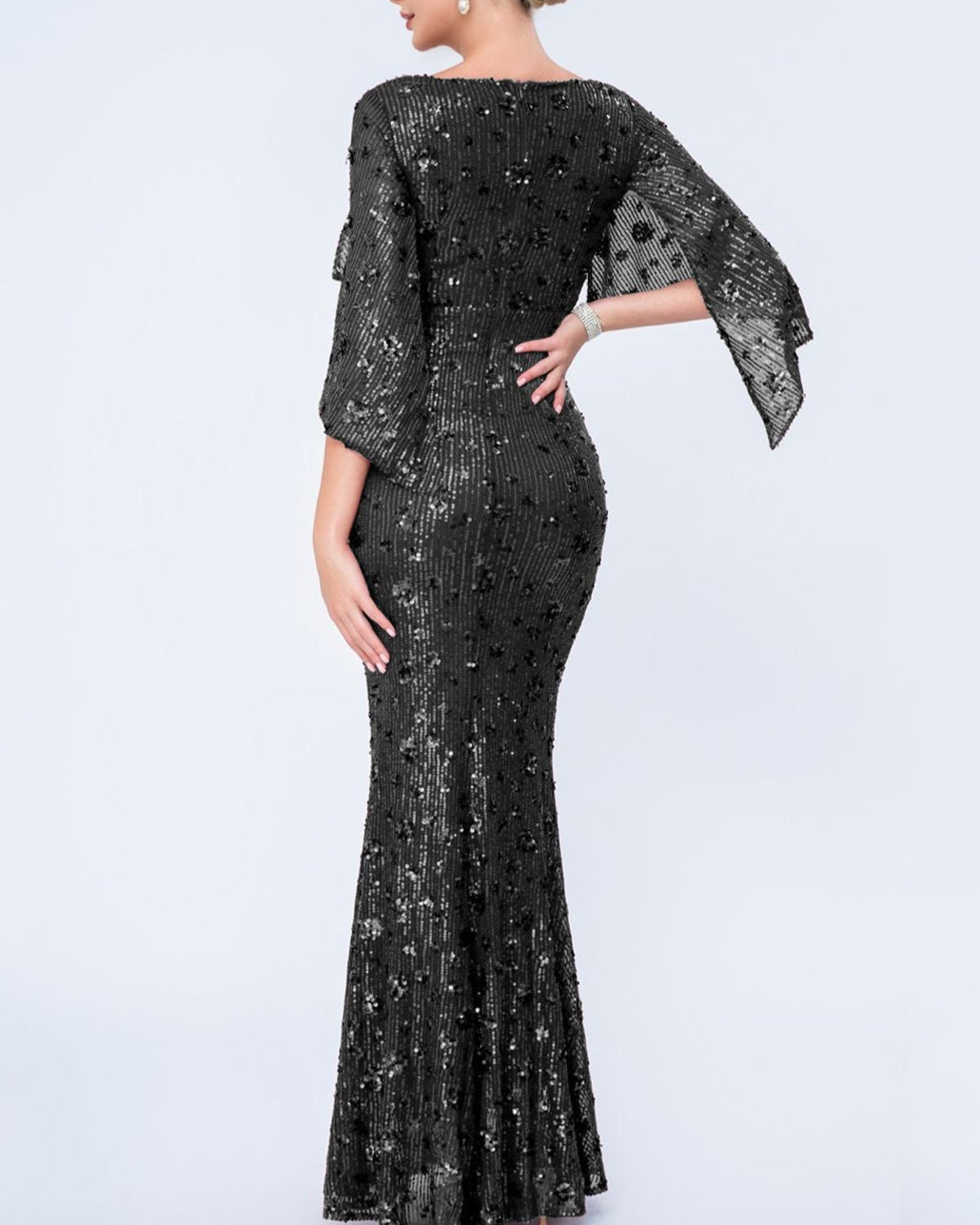 فستان حورية البحر مزين بالترتر بأكمام منفوخة منقسمة – فيفياناتشي