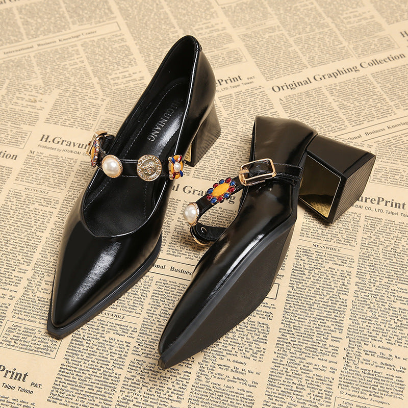 pointed-toe pumps with embellished strap – AURELIANDU