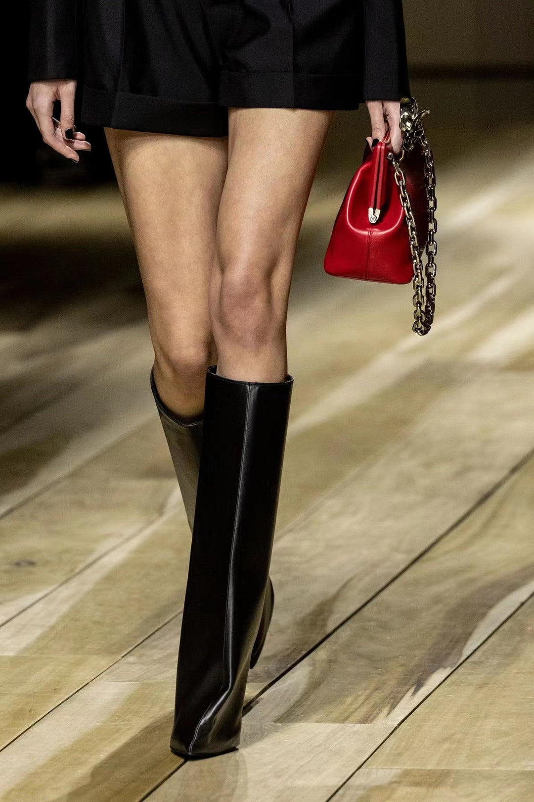 Haut à manches évasées plissées et ensemble jupe longue avec ceinture à la taille – Rosiny 