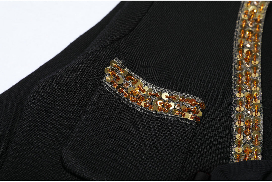 فستان قصير بأكمام طويلة مع حواف من الترتر وزخارف نباتية – كوليتيج