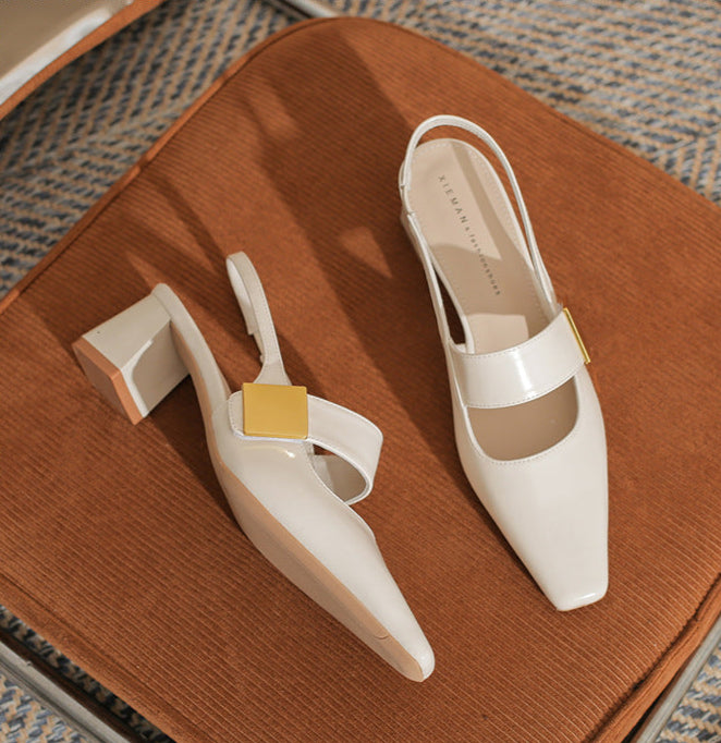 حذاء بكعب سميك مفتوح من الخلف مع لمسة معدنية – دارياكتي