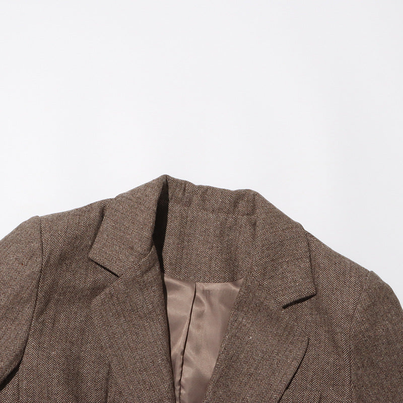 Boucles d'oreilles créoles à double couche texturée avec détail gravé – Akoma 