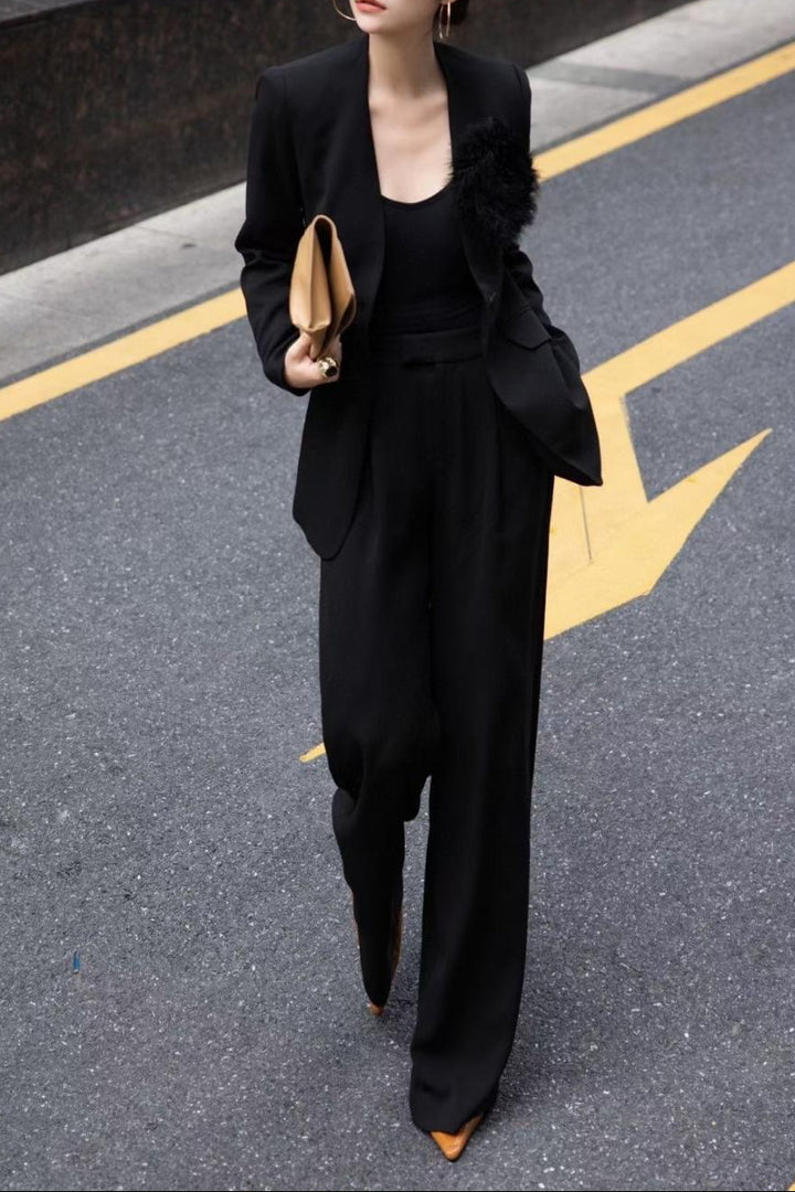 tailored wide-leg suit with fur brooch detail – SIENNA