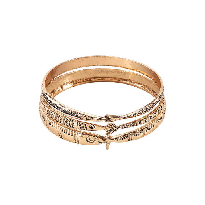engraved fish motif bangle bracelet - KORAMU
