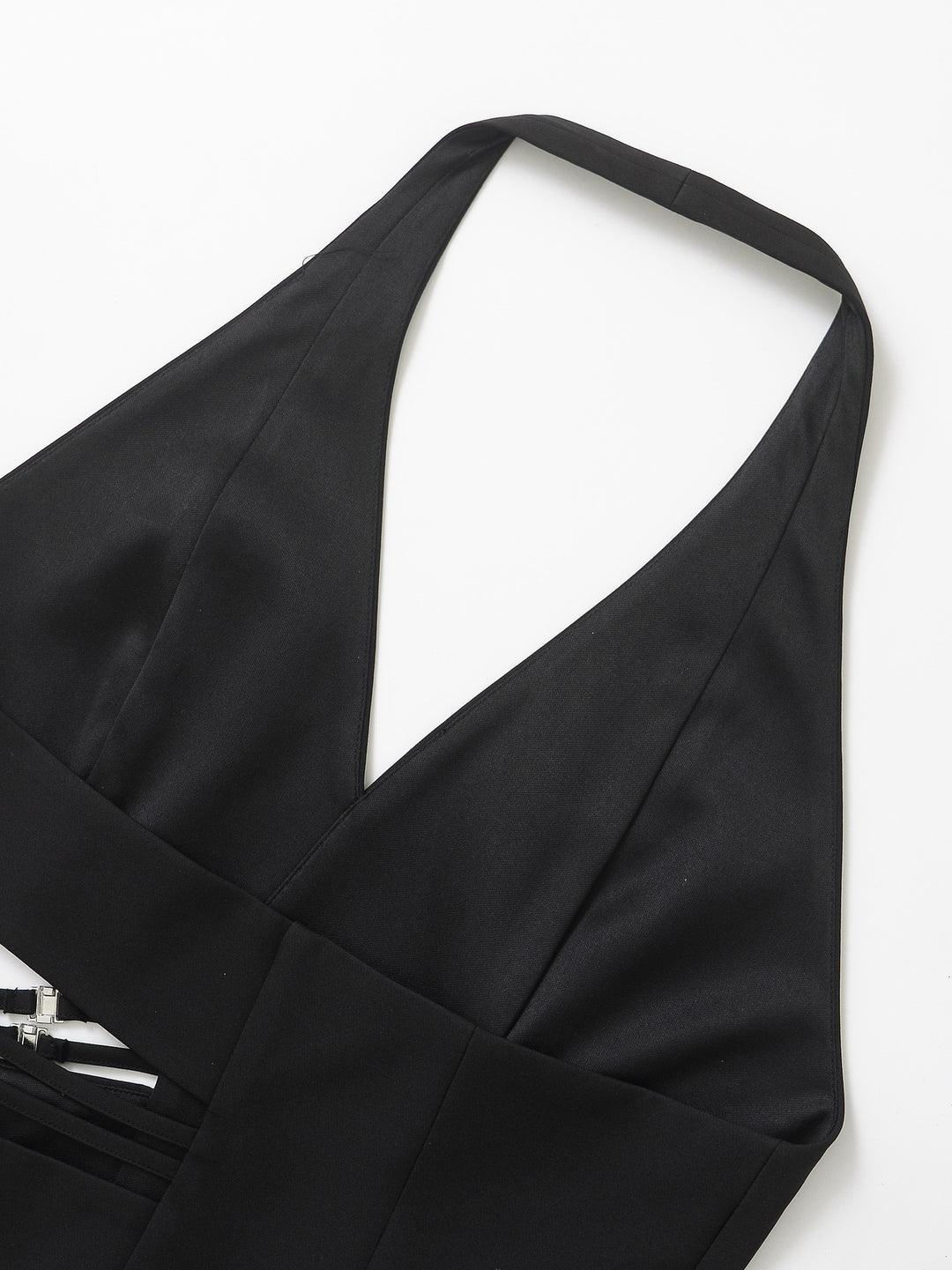 بدلة مصممة خصيصًا بأزرار ذهبية – مارون