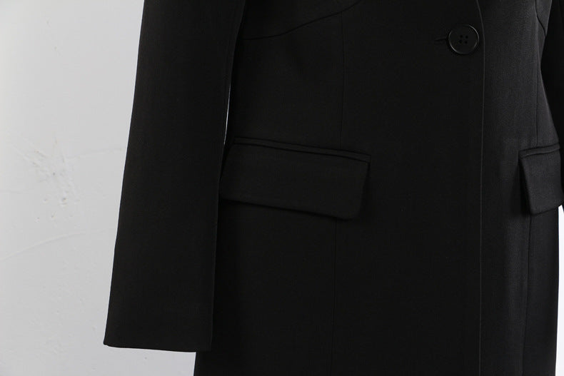 جاكيت بليزر مصمم خصيصًا بكتفين مكشوفتين - عاجي