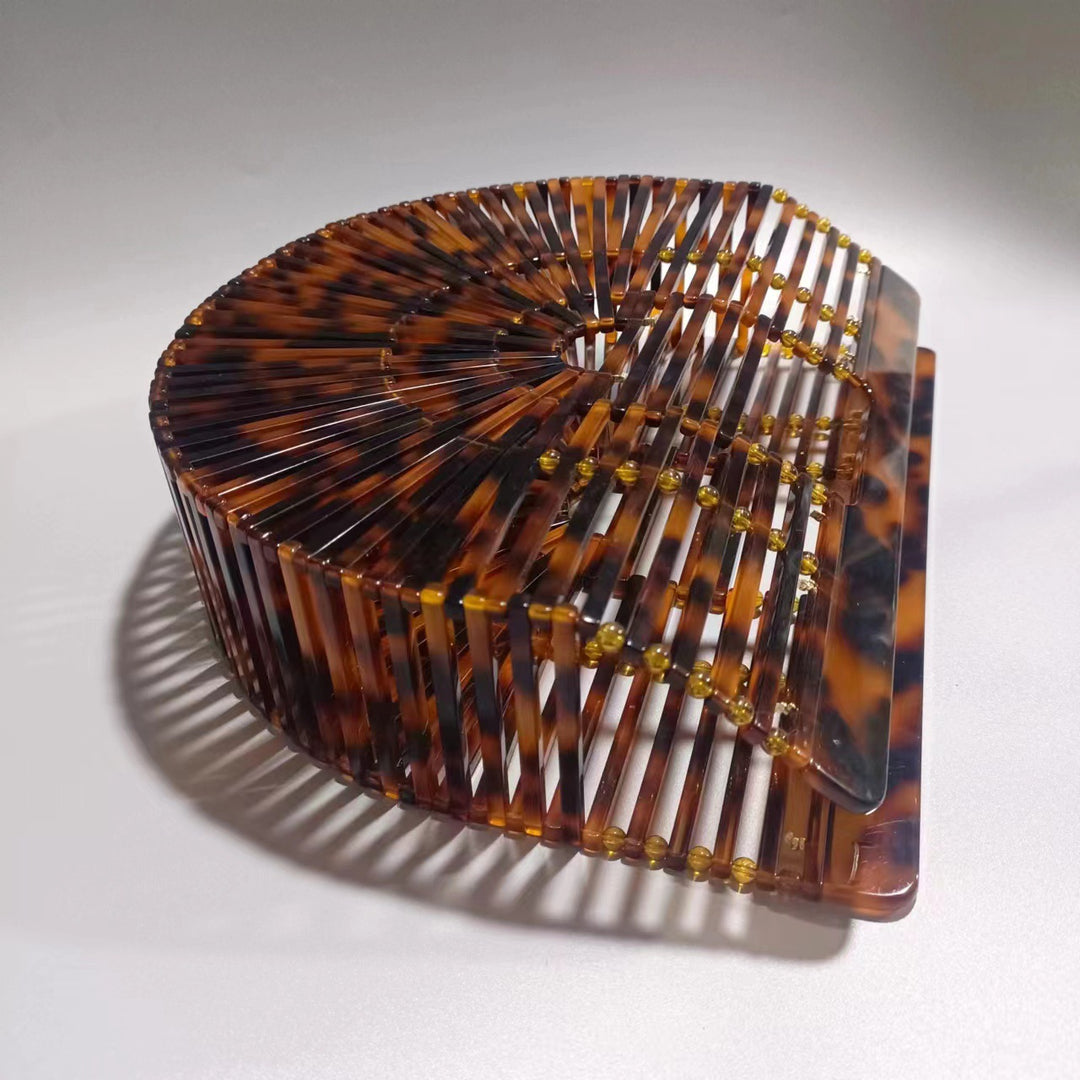 编织藤条手提包，配有双层皮革手柄 – LÉONIE 