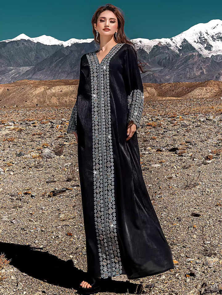 Embroidered Black Open Abaya with V-Neck Detail – SAFIYA