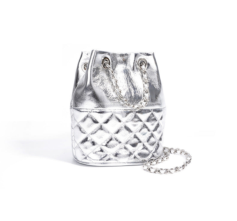 quilted metallic bucket bag with chain strap – AUMITRA