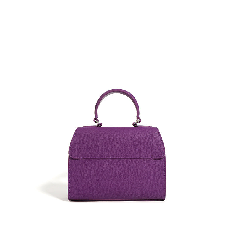 gewebte Rattan-Tragetasche mit doppelten Ledergriffen – LÉONIE 