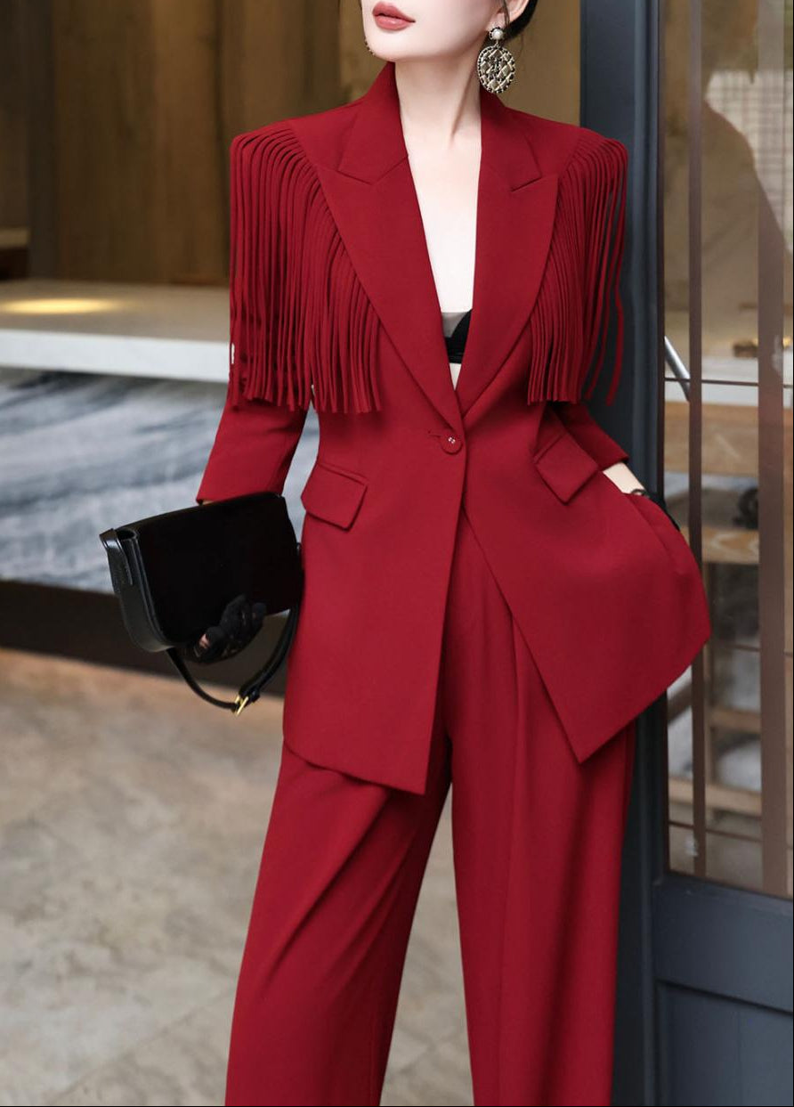 بدلة بليزر منظمة مع هامش مميز – الغراب