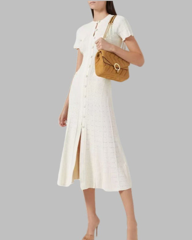 فستان ميدي بأكمام قصيرة وأزرار أمامية – سيلينيكا