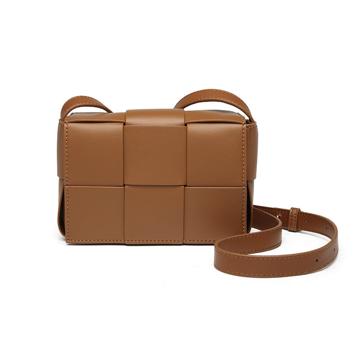 Minimalist Woven Leather Crossbody Bag – CUBE