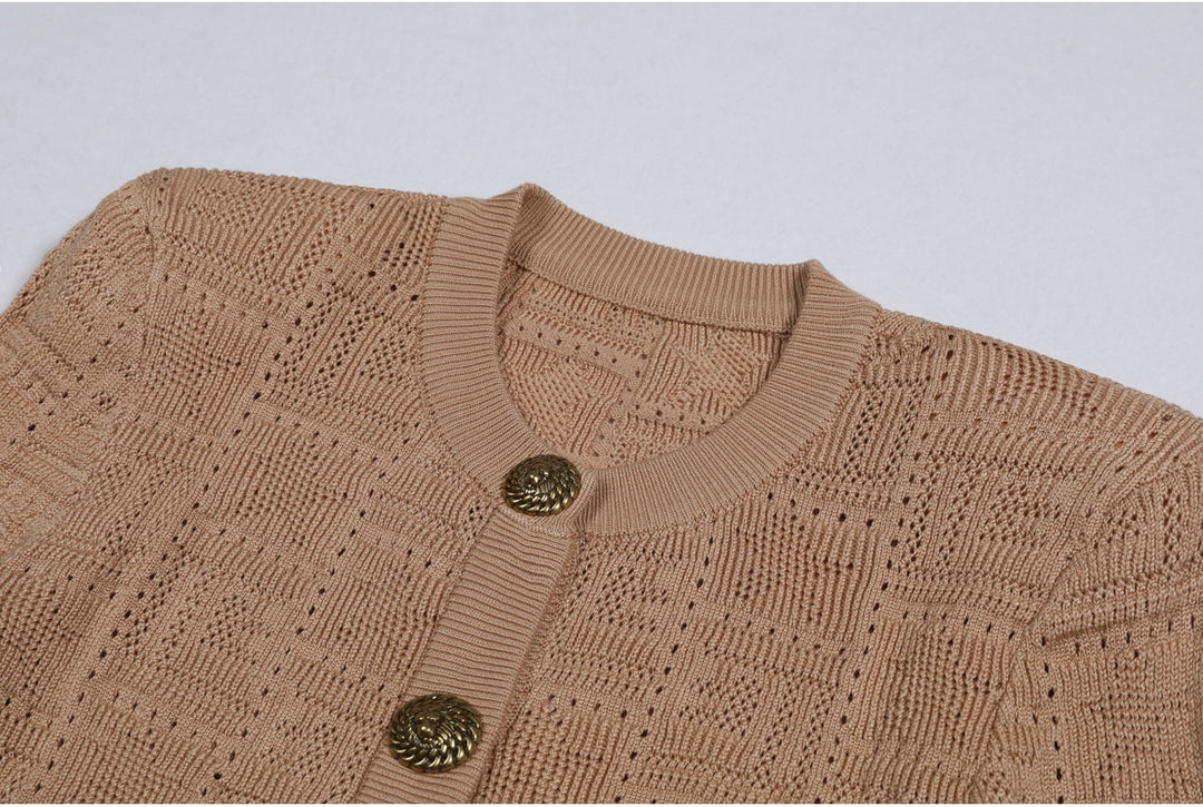 Haut à manches évasées plissées et ensemble jupe longue avec ceinture à la taille – Rosiny 