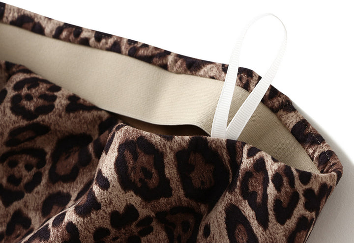 سترة مصممة خصيصًا بخصر بإبزيم وأكمام رفيعة - ميرلوت