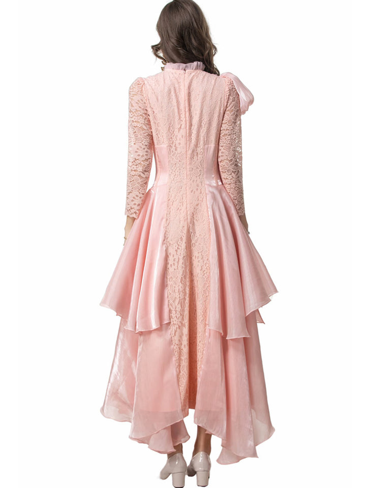 فستان طويل من الدانتيل مع تنورة غير متماثلة متعددة الطبقات - أوريليفا
