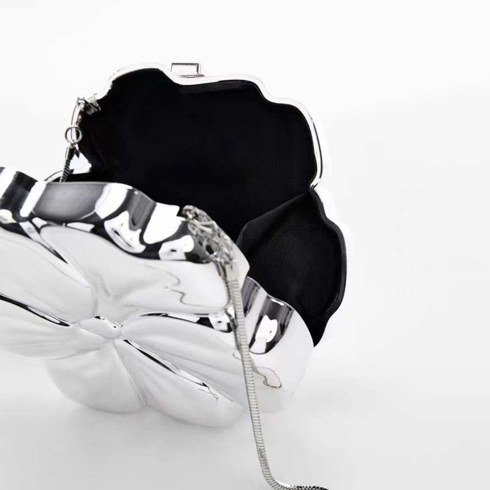 编织藤条手提包，配有双层皮革手柄 – LÉONIE 