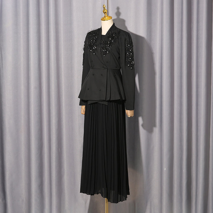 Plissiertes Oberteil mit ausgestellten Ärmeln und Maxirock-Set mit Taillengürtel – Rosiny 