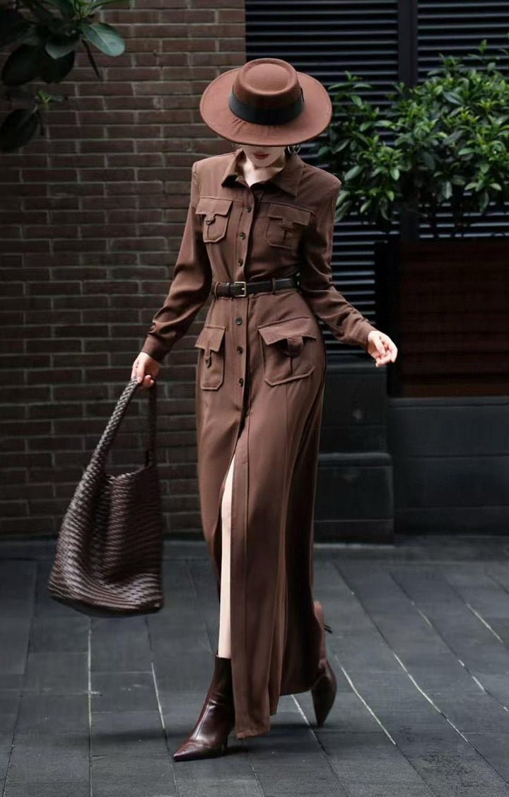 فستان عسكري ماكسي بأزرار وخصر بحزام – قيادة نوير