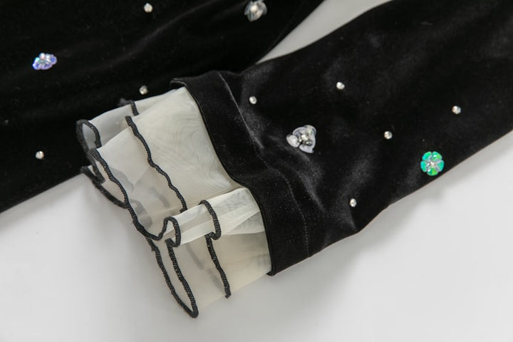 op maat gemaakte flare-pak met satijnen pofmouwen – VALENCIA 