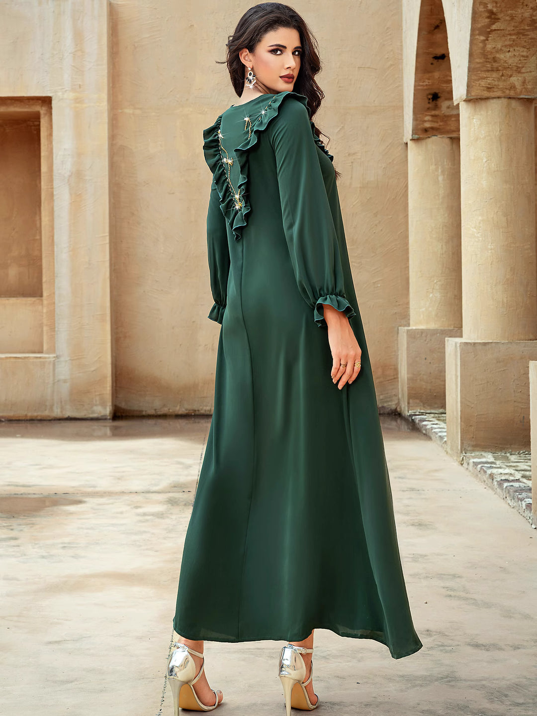 maßgeschneiderter Schlaganzug mit Satin-Puffärmeln – VALENCIA 